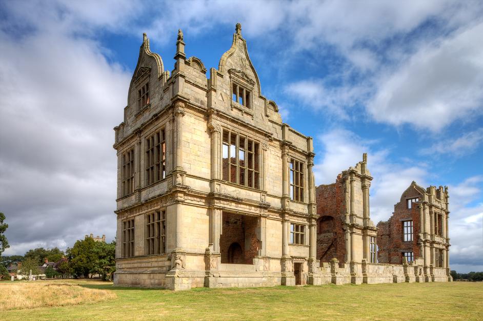 Elizabethan Castle.jpg